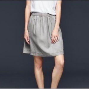 Gap Tencel Lyocell Grey Skirt with Pockets